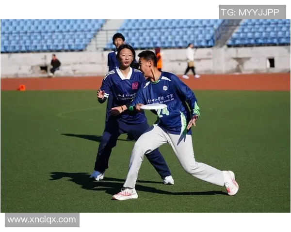 武汉飞盘队在极限运动世界杯中的逆袭之路与荣耀时刻全景回顾 武汉飞盘队在极限运动世界杯中的逆袭之路与荣耀时刻全景回顾