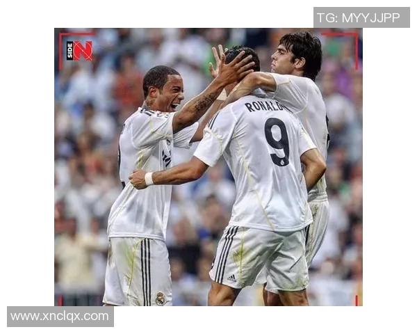 布里兰与浦和的巅峰对决展现足球魅力与激情的较量